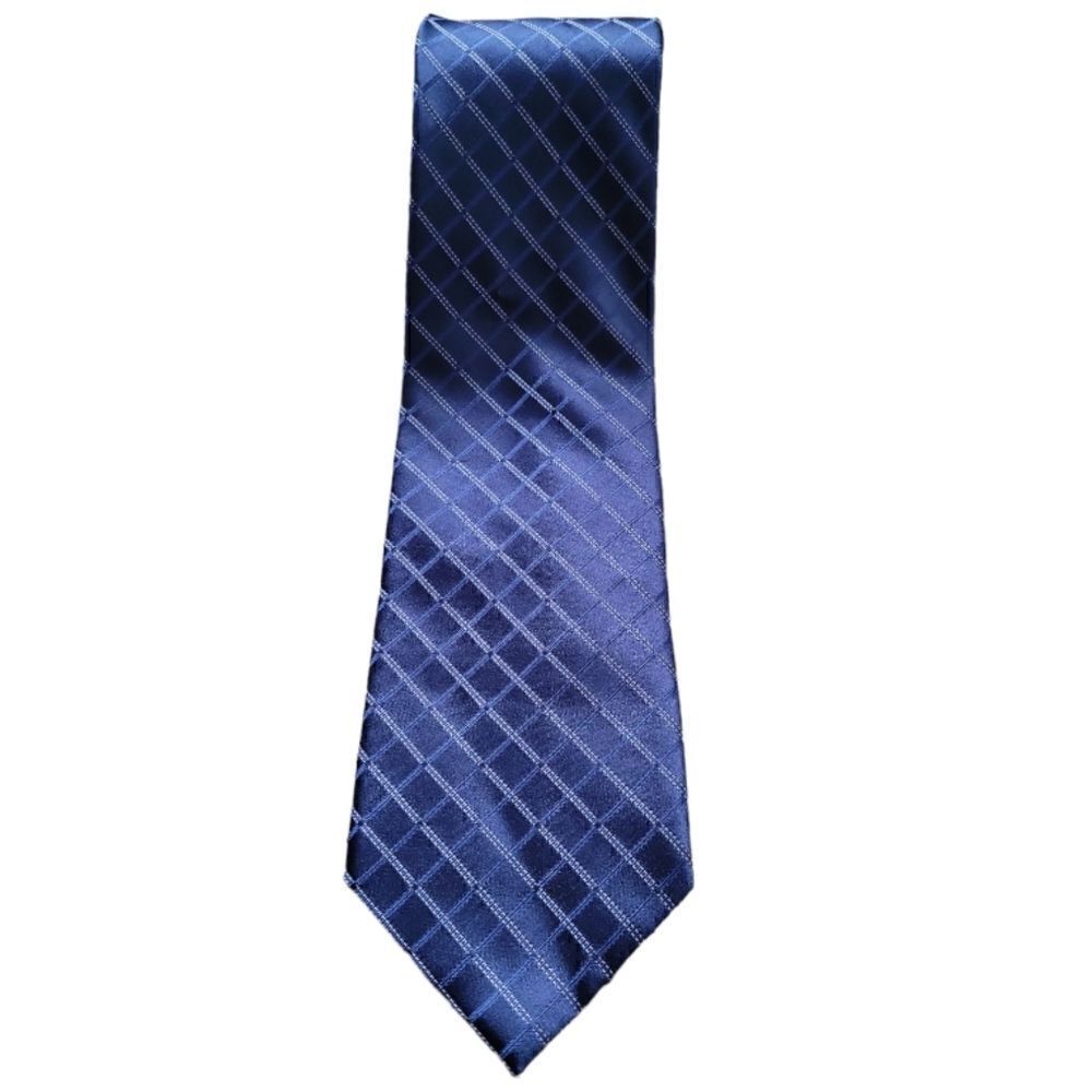 EC CALVIN KLEIN 100% SILK TIE